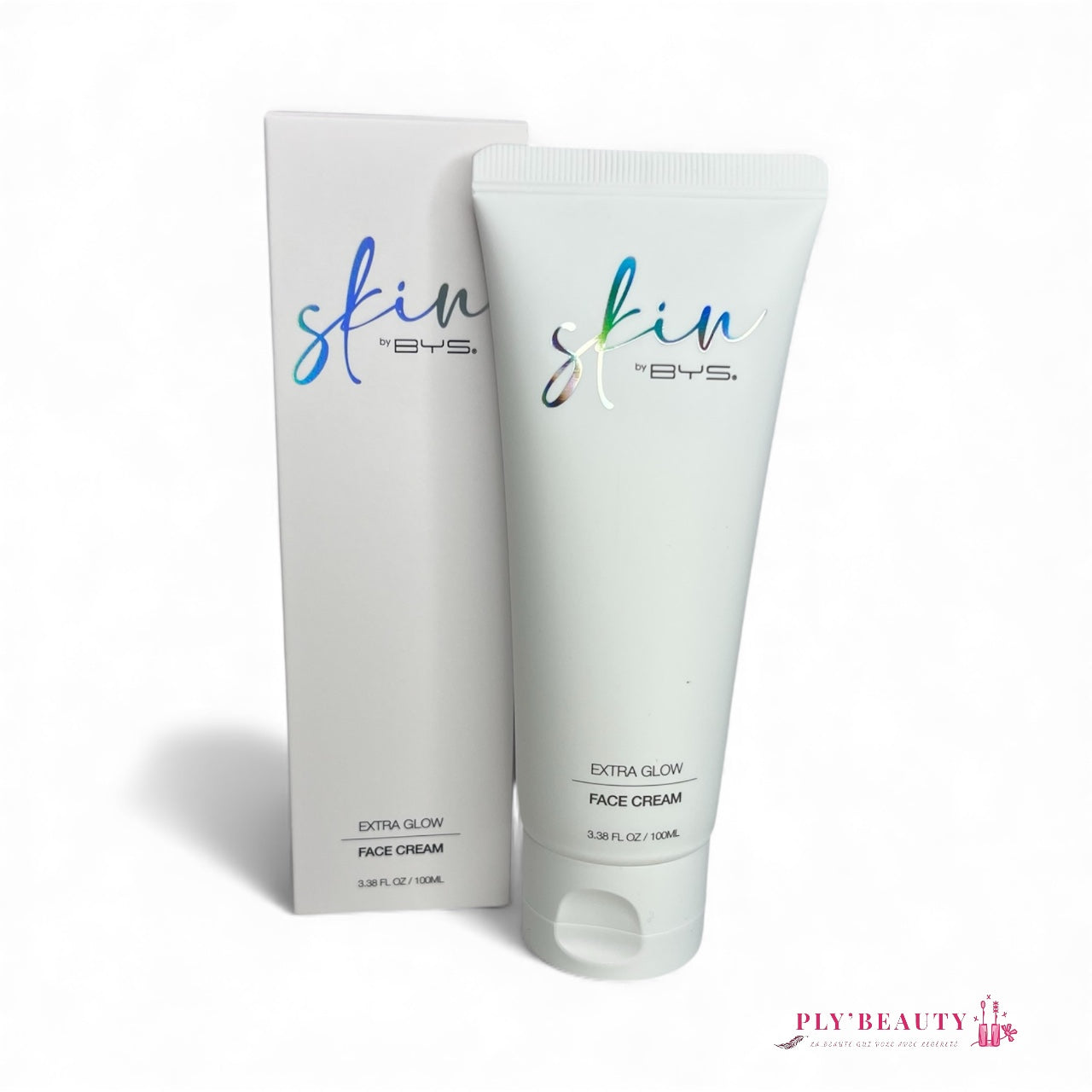 1.	Crème visage Extra Glow Skin by BYS – tube 100 ml, fond blanc – Ply’Beauty
	2.	Skin by BYS Extra Glow – packaging + produit photographié verticalement